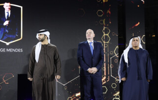 Dubaj gala agenci UEFA FIFA Gianni Infantino szejkowie agent pieniadze
